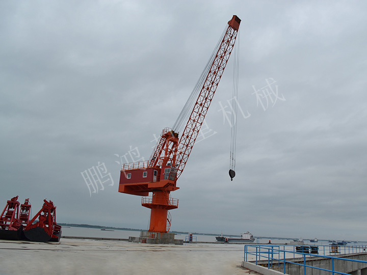 HGQ16t-25m 码头吊机（四索）