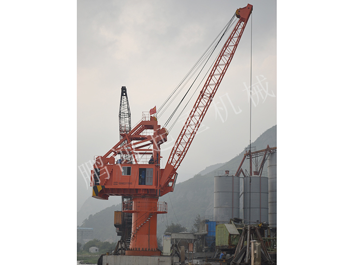HGQ16t-25m 码头固定吊机