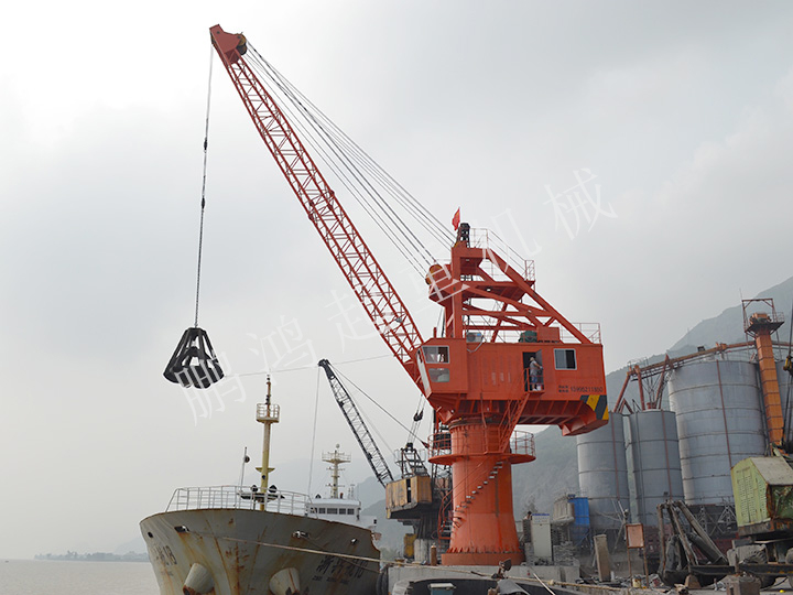 HGQ16t-25m 码头吊机